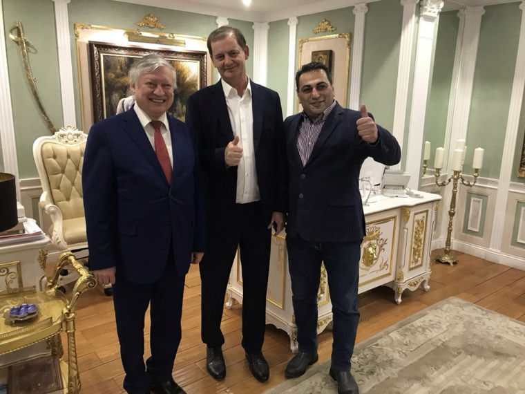 Андрей Симановский и Альберт Степанян в 2017 году вошли в состав руководства региональной федерации шахмат