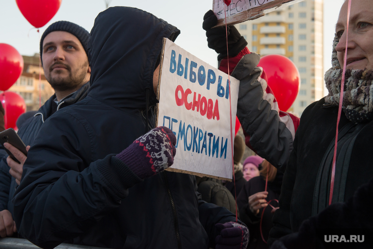 «Рассвет» настаивает на демократических реформах в России