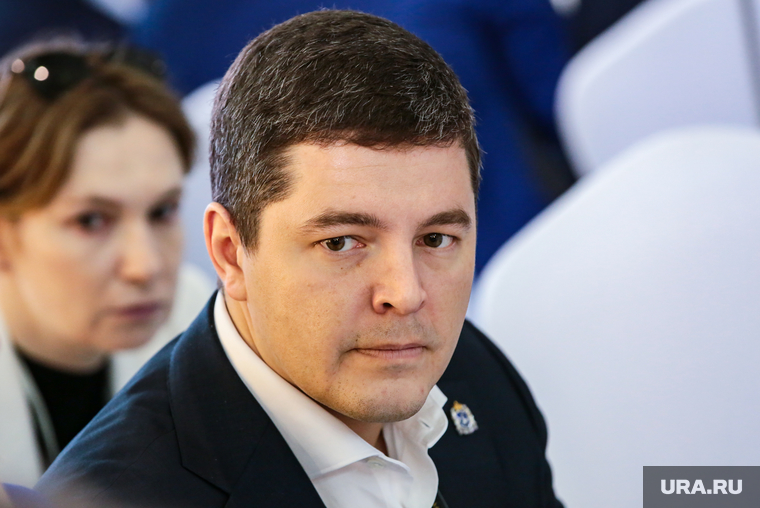 Ямальский губернатор Дмитрий Артюхов надеется, что Алексею Дюмину удастся справиться с бюрократией в отношениях центра и регионов