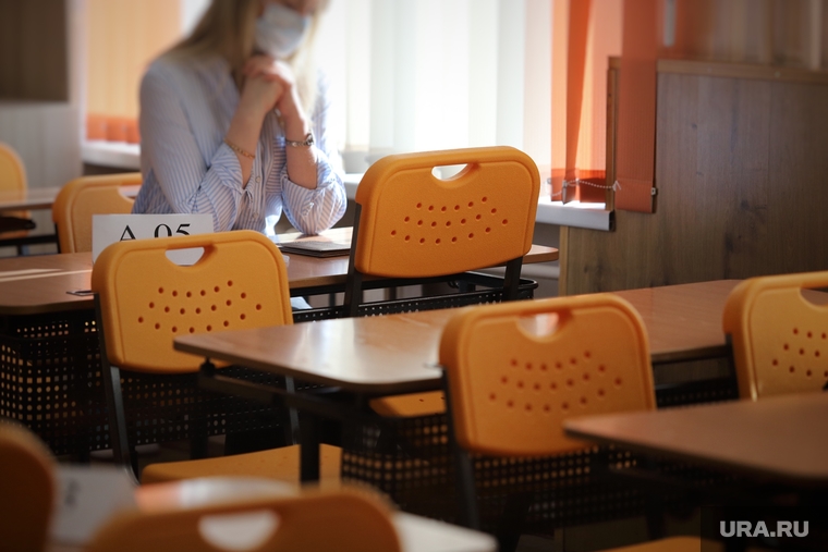 Педагоги не довольны зарплатами