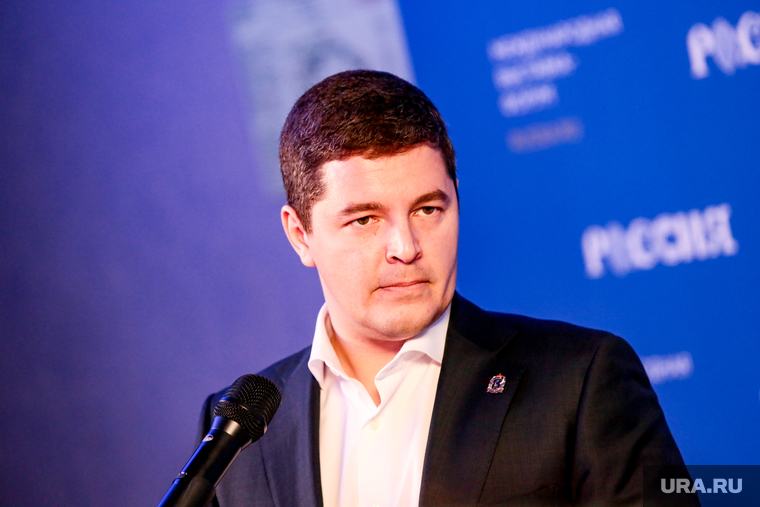 Дмитрий Артюхов поддержал заявку Салехарда на почетный статус, напомнив о предстоящем юбилее