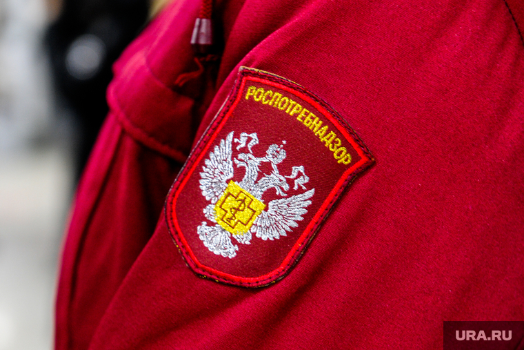 Права покупателей, в том числе и жилья, определены законом о защите прав потребителей. Застройщики такой защиты не имеют.