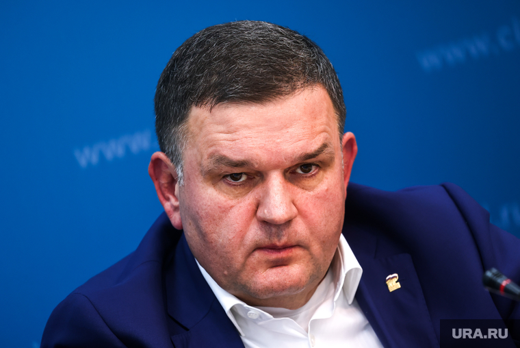 Сенатор Сергей Перминов убежден, что учиться не просто никогда не поздно, но и необходимо
