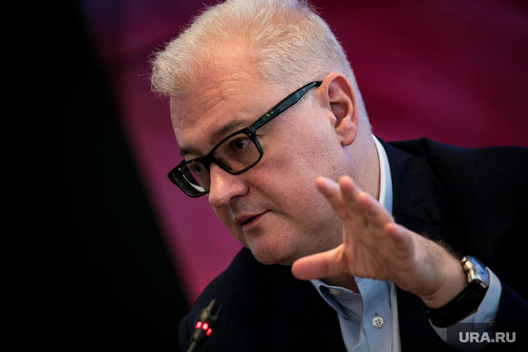 Орлов: поведение врио губернаторов может привести к негативным последствиям
