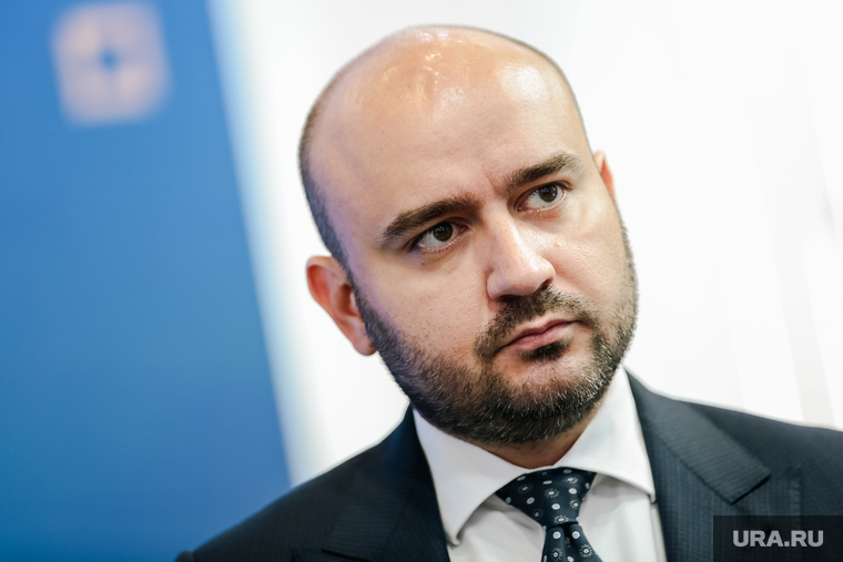 Федорищев распекает подчиненных, руководствуясь примером бывшего начальника Дюмина