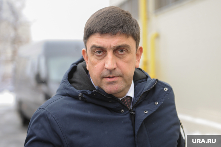После Максима Пекарского остались проблемы