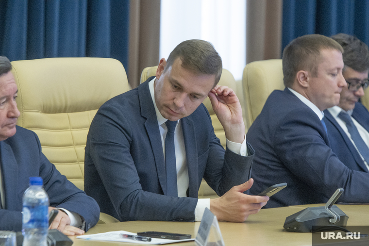 У пермского министра ЖКХ Артема Балахнина выдались тяжелые рабочие недели
