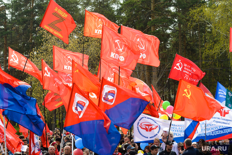 Коммунисты составляют список кандидатов и разыскивают для него ветерана СВО