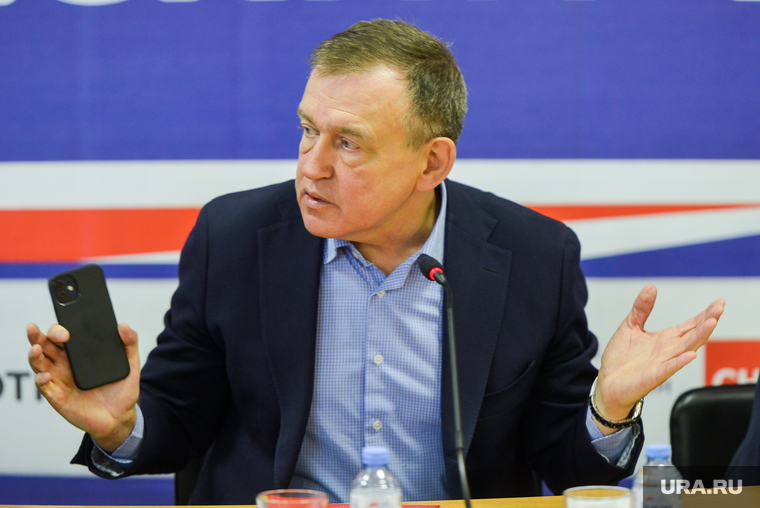 Кажется, у Павла Рыжего появилась новая должность