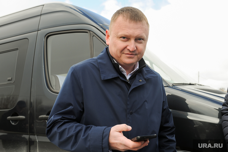 Чебаркульскому главе Михаилу Панарину не позавидуешь