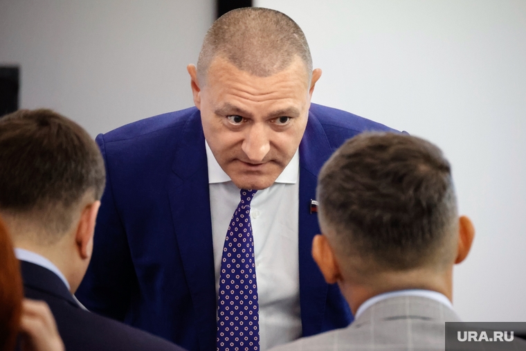 Глава ЕР в Кургане Александр Ильтяков объединил структуры партии в одном месте