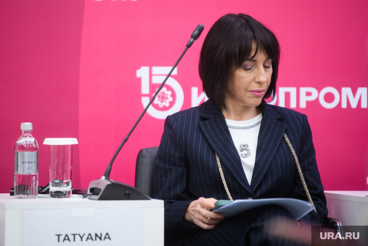 Татьяна Савинова в проблемы региона погрузилась быстро