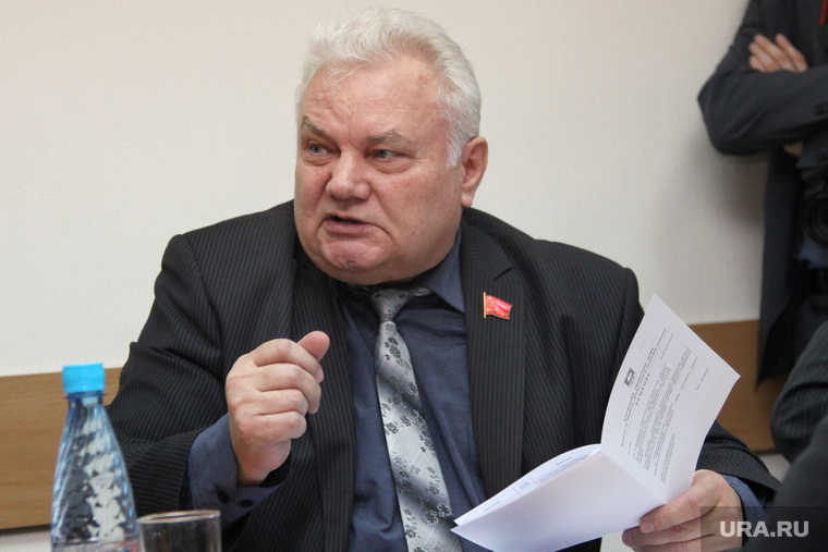 Заседание комитета областной Думы по бюджету.
Курган, набатников юрий