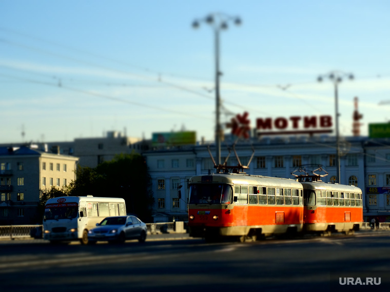 Клипарт. Екатеринбург, проспект ленина, трамвайные пути, трамвай
