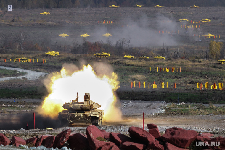 Выставка вооружений Russia Arms Expo-2013. RAE.
Нижний Тагил, военная техника, rae, испытательный полигон, выстрел, танк