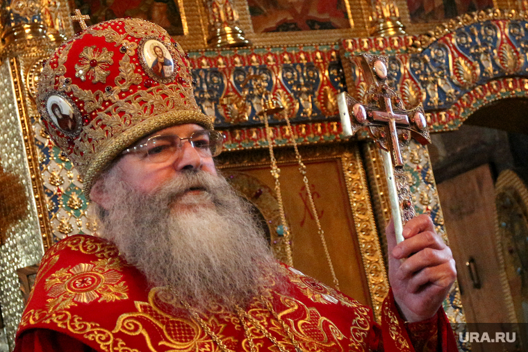 Пасха
Курган, крест, архиепископ константин, православие