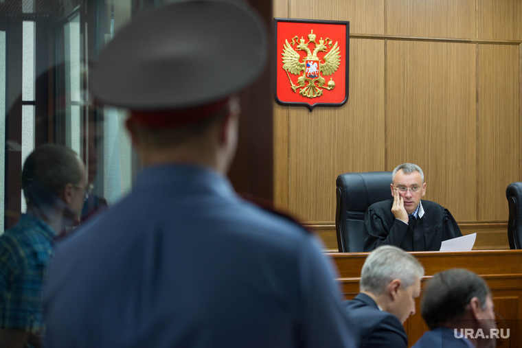 Первое судебное заседание по помощнику Федулева. Свердловский областной суд, Екатеринбург, неретин павел