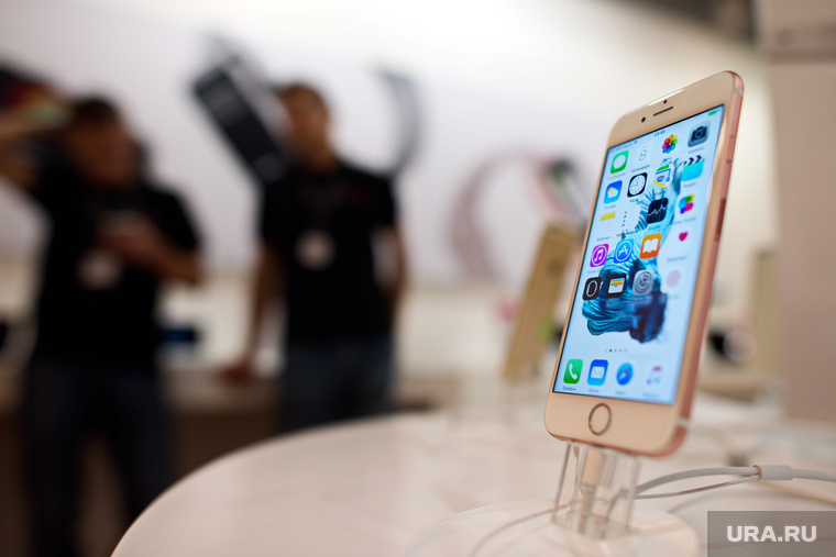 Старт продаж новых iPhone 6s и iPhone 6s Plus. Москва, смартфон, айфон, apple, iPhone 6s