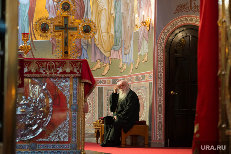 Прибытие мощей Георгия Победоносца в Екатеринбург, храм, вера, христианство, религия, настоятель ксенофонт, афонский монастырь