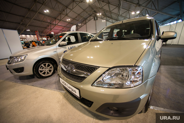 Лидером продаж в Екатеринбурге стал автомобиль марки Lada