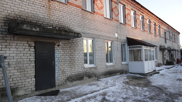 Дом по улице Садовой в Шабрах — бывший детский сад