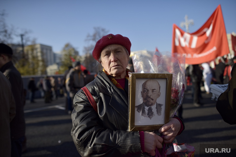 Митинг КПРФ на площади Революции. Москва. , митинг коммунистов, ленин владимир