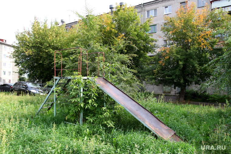 Детские городки с дворовые корты
Курган, горка, дворовая территория, улица пушкина49