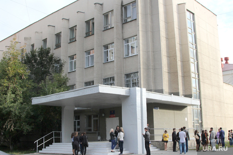 Курганский государственный университет факультеты. КГУ Курганский государственный. Исторический Факультет КГУ Курган. КГУ Курган Томина. Здание Курганского государственного университета.