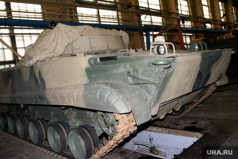 Курганский машиностроительный завод 
(КМЗ)
, бмп, кмз