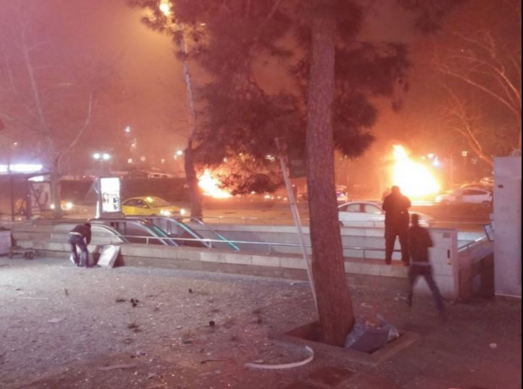 В центре Анкары совершен теракт, много погибших