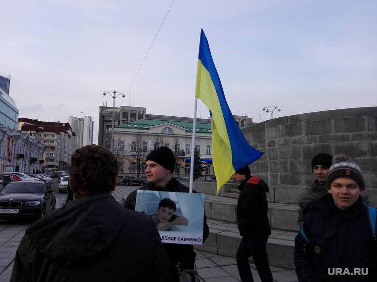 Пикет к приговору Савченко в Екатеринбурге, изотов юрий
