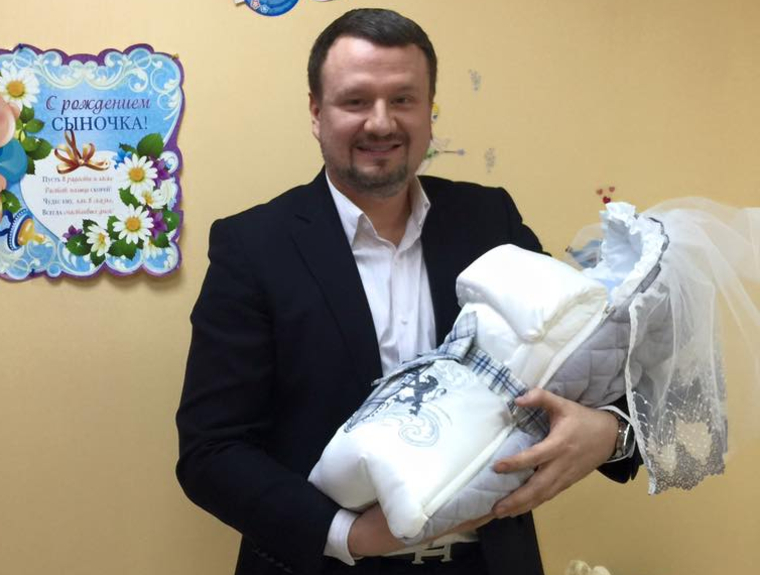 Депутат Игорь Данилов снова стал отцом