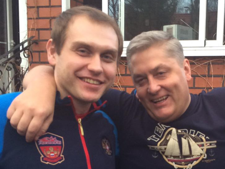 Племянник Сеничева (справа), хоккеист Бирюков, - самый полезный игрок плей-офф Кубка Гагарина