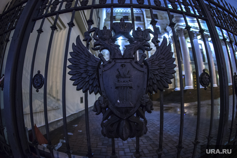 Здания Генеральной прокуратуры РФ. Москва., генеральная прокуратура, двухглавый орел