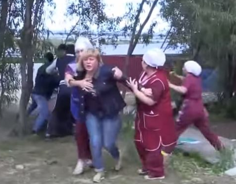 Эльвира Арндт уверяет, что знакомая из Роспотребнадзора посоветовала ей выгнать "Ревизорро"