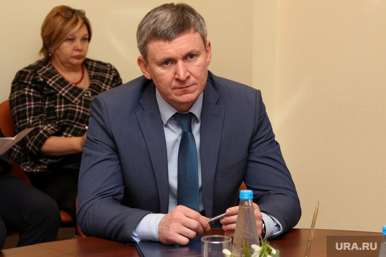 Комитет облдумы по законодательству
Курган, фролов дмитрий
