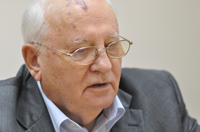 Горбачев обвинил США в развале Советского Союза