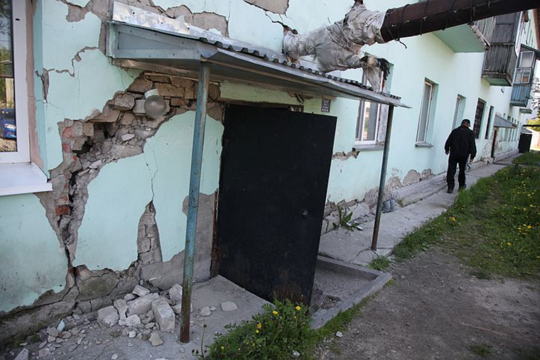 Жильцы забили тревогу еще полтора года назад