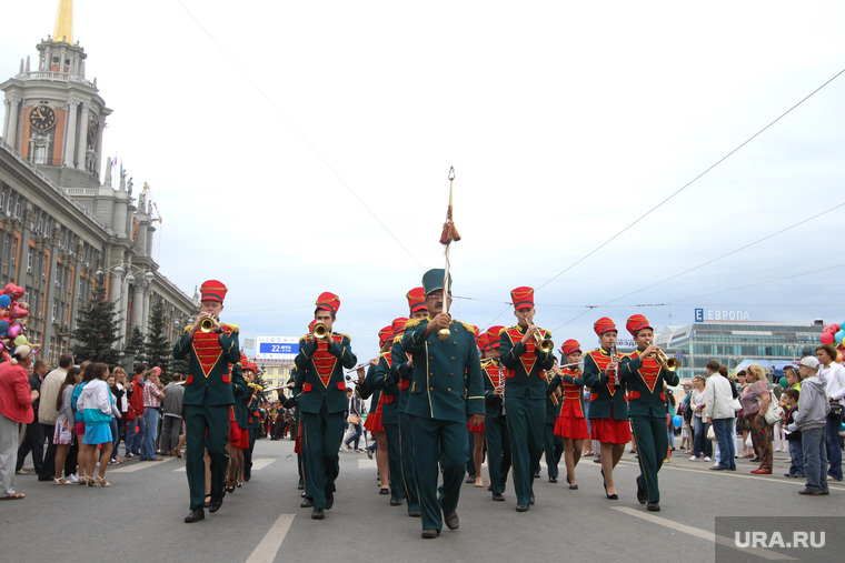 День города, Екатеринбург, 14.08.16, оркестр, шествие, парад, день города