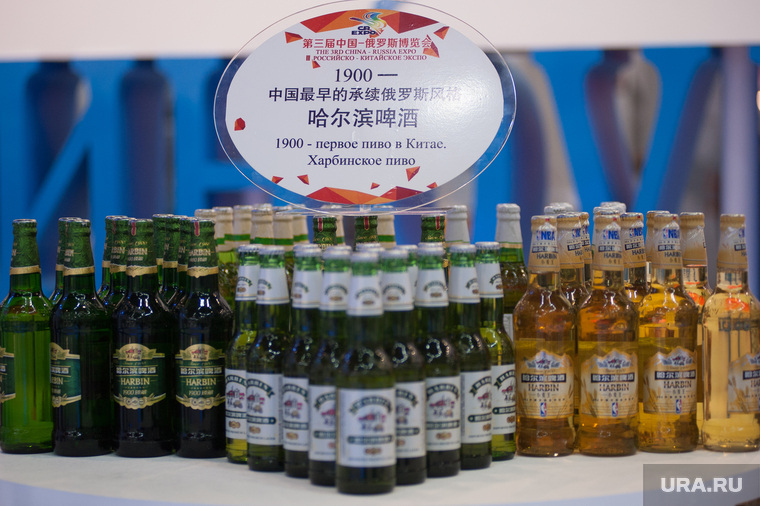 Среди китайских стендов огромный интерес вызывали блоки с национальными едой и пивом