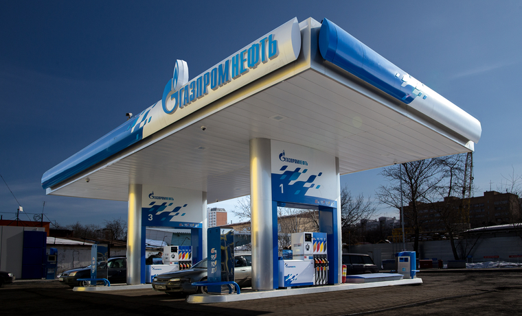 Газпром и Башнефть не хотят переходить на отечественные комплектующие и оборудование 