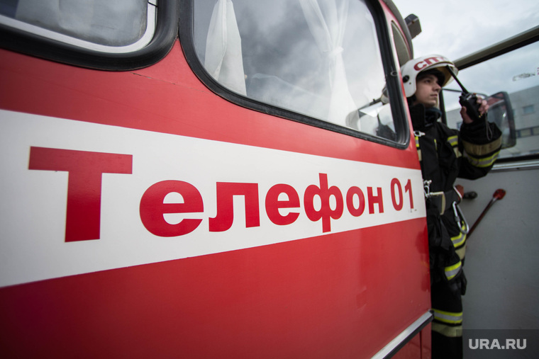 Пожарные учения в Сима-ленде. Екатеринбург, телефон спасения, пожарная охрана, вызов мчс