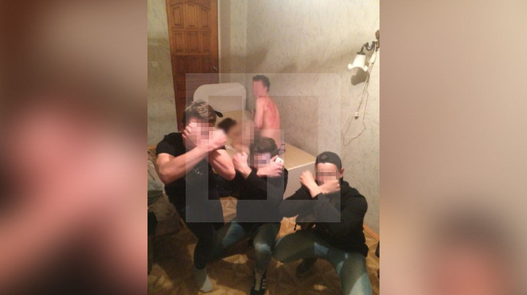 Скандальное видео увидели все пользователи сети