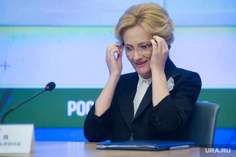 Председатель комитета ГД РФ по безопасности и противодействию коррупции Ирина Яровая. Москва, яровая ирина, портрет