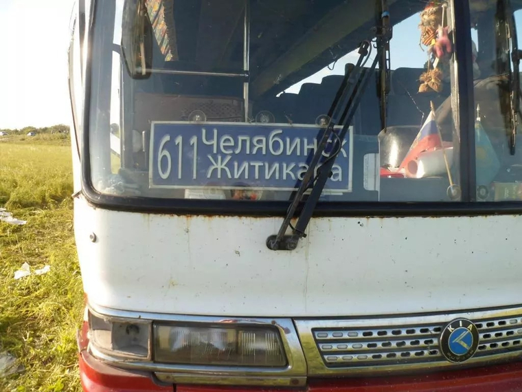 Автобус, ехавший из Челябинска, попал в ДТП на территории Казахстана