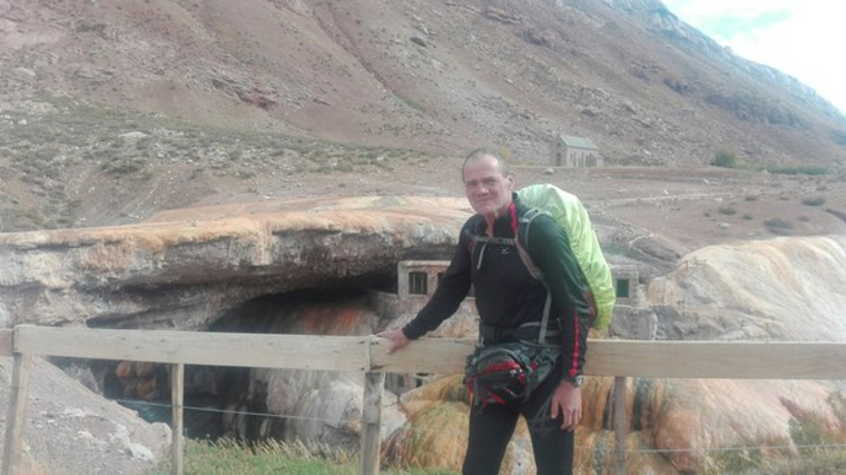 Средняя скорость Сергея Лукьянова (на фото) составила 50-60 километров в день