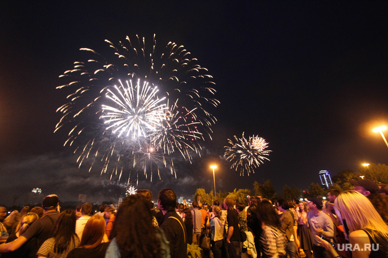 День города, Екатеринбург, 14.08.16, праздник, салют, толпа