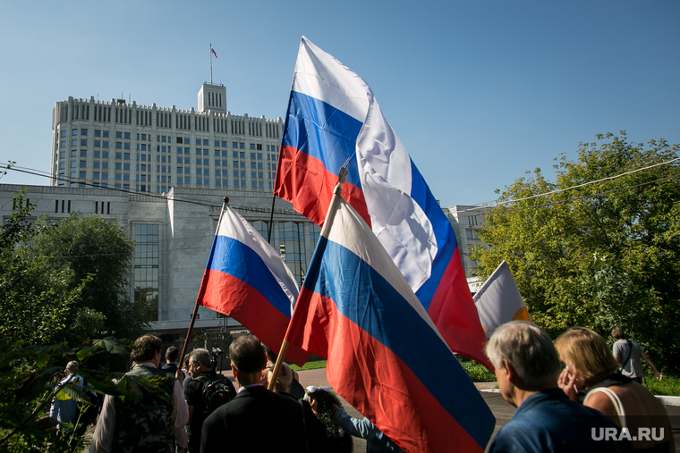День Государственного флага. Москва, триколор, шествие, флаг россии, защитники белого дома, демонстрация, дом правительства рф