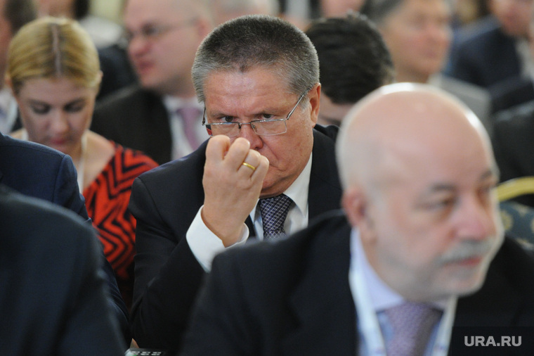 Глава МЭР Алексей Улюкаев не готов делегировать в Росреестр малопонятных ему кандидатов, потому что любой срыв, как в 2013 году, влечет за собой персональные риски