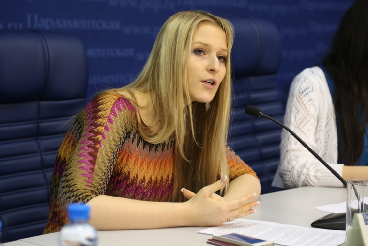 Яна Лантратова намерена вновь посетить Рефтинское спецучилище